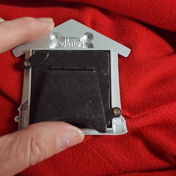 Mini Red Silver Blue Enamel Family Bone w/Heart Dog Bowl Hydrant Picture Frame - Picture 10 of 16